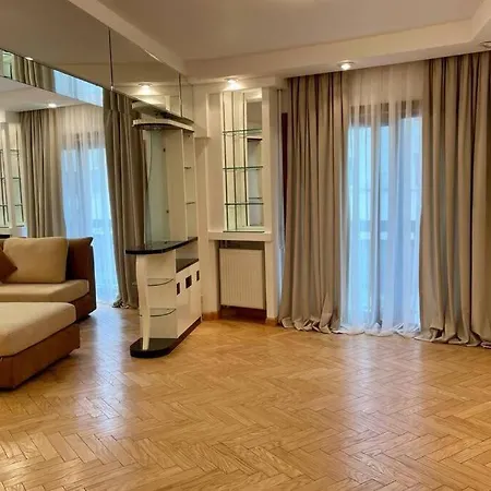 Apartament Breathtaking View Calea Victoriei Ultracentral *